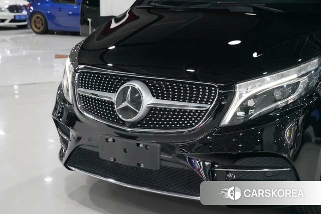 Mercedes-Benz V-class id 4297440 из Китая 23