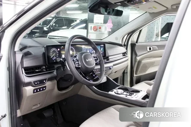 Kia The New Carnival 4th Generation id 2988801 из Кореи 17