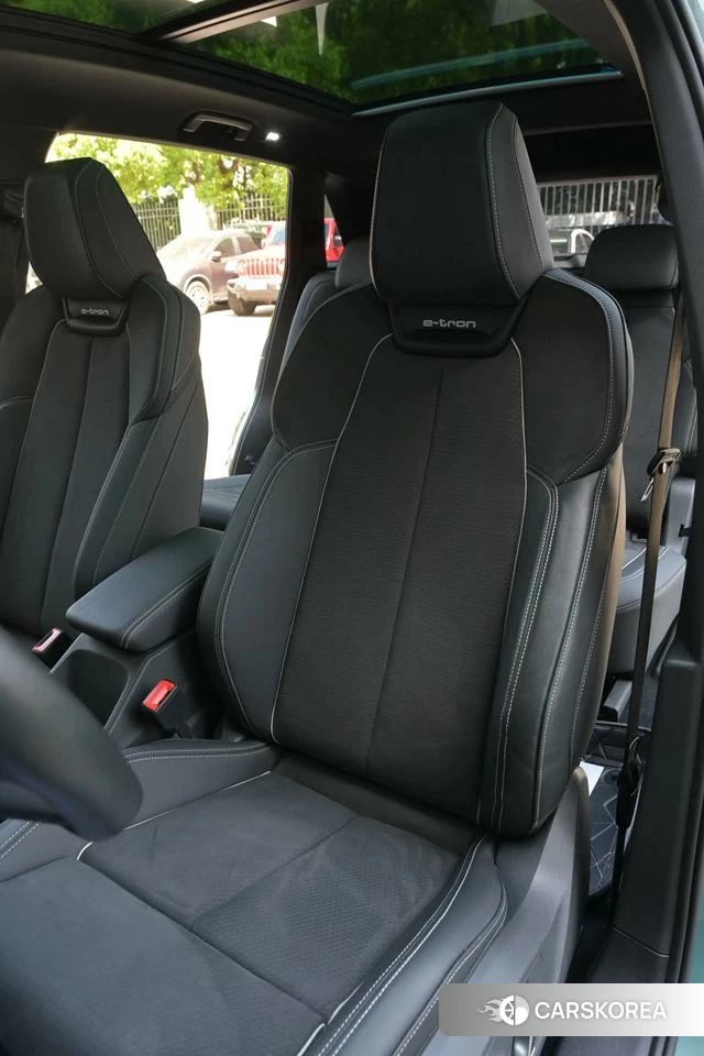 Audi Q5 e-tron id 4307736 из Китая 21