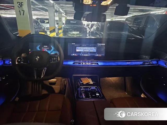 BMW 7 Series (G70) id 3431363 из Кореи 8