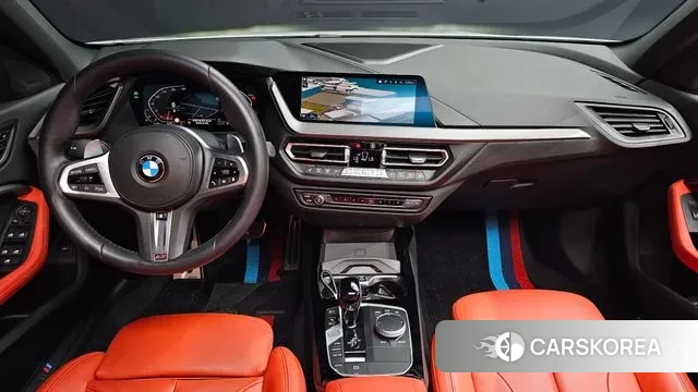 BMW 1 Series (F40) id 3012346 из Кореи 17