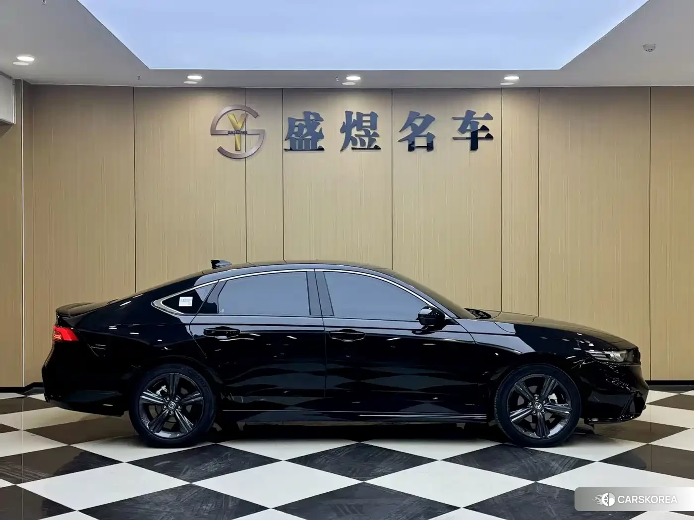 Honda Inspire id 4655143 из Китая 11