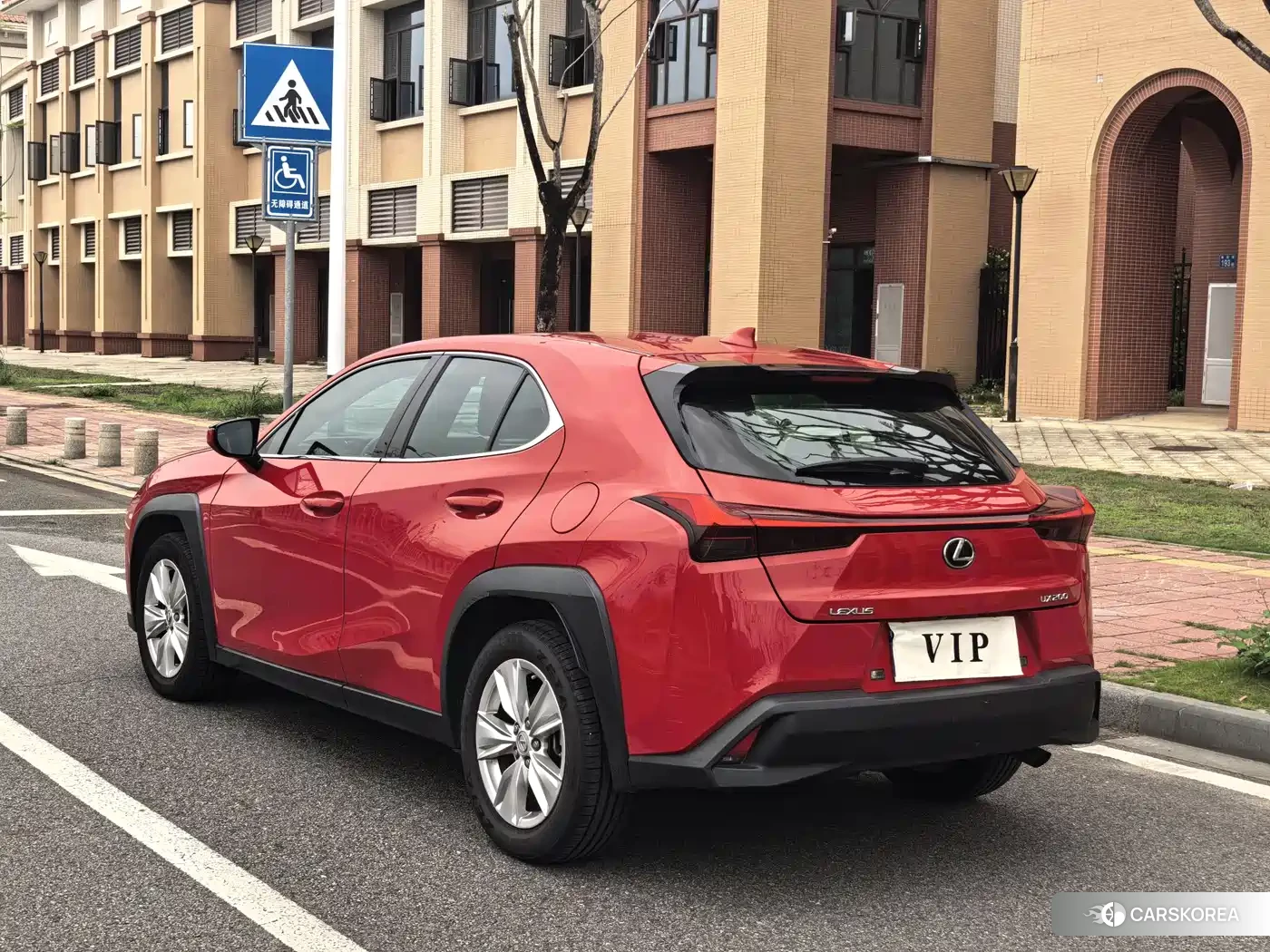 Lexus UX id 4570467 из Китая 7