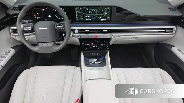 Hyundai Grandeur (GN7) id 4194399 из Кореи 17