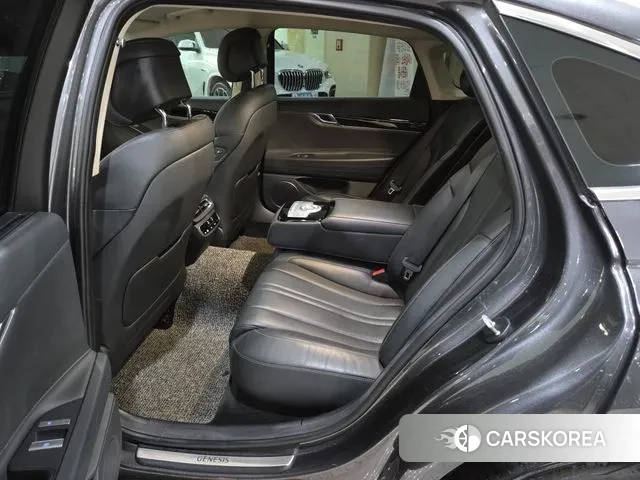 Genesis G80 (RG3) id 3509498 из Кореи 17