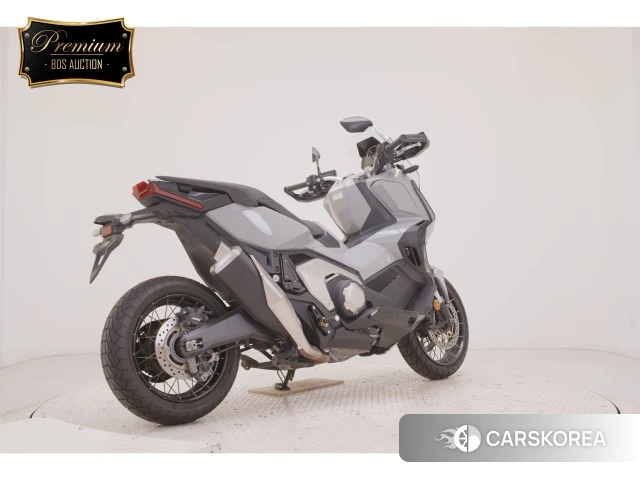 Проданный Honda X-ADV 750 2024 из Японии, фото 4