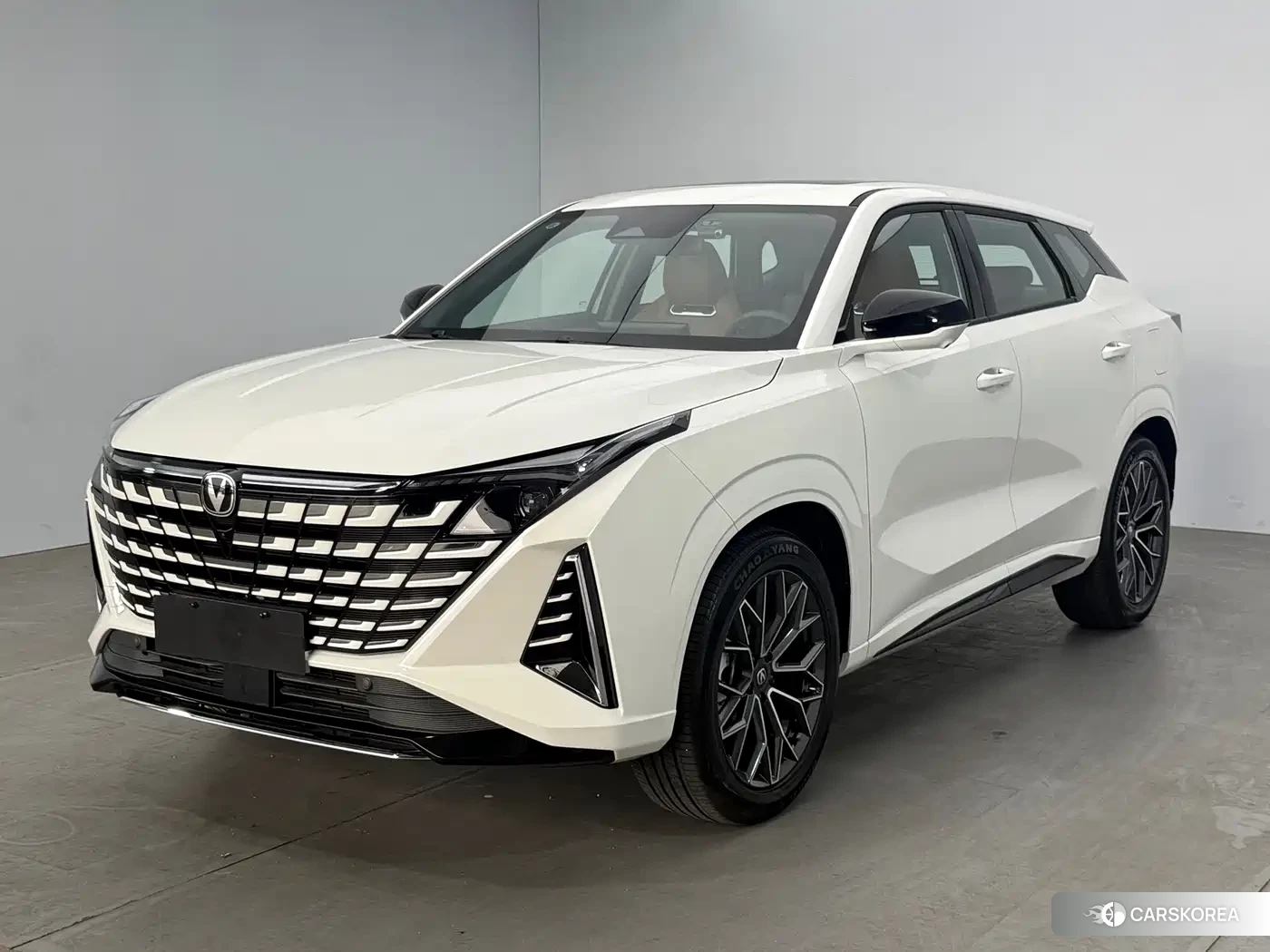 Chang'an UNI-Z id 4601072 из Китая 14