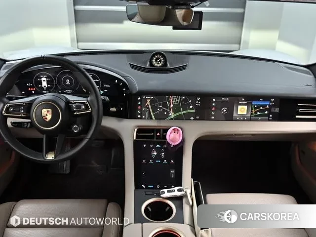 Porsche Taycan id 3523289 из Кореи 17