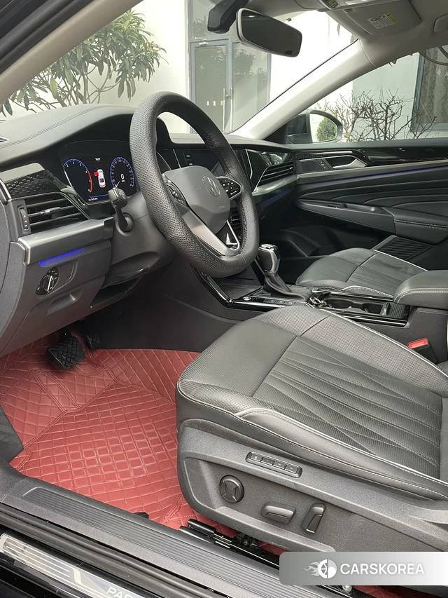 Volkswagen Passat id 4335048 из Китая 13