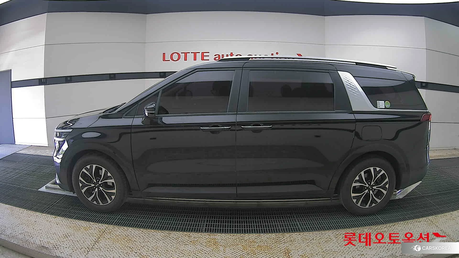 Kia Carnival id 4289520 из Кореи 34