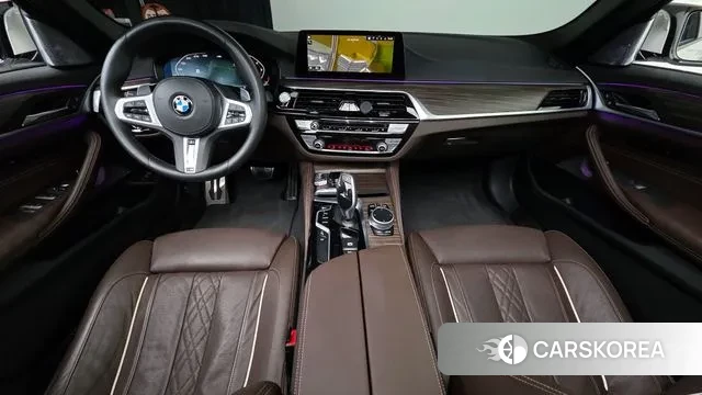 BMW 5 Series (G30) id 2976497 из Кореи 17