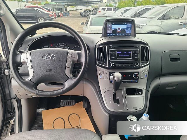 Hyundai The New Grand Starex id 4698142 из Кореи 17