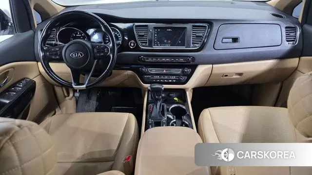 Kia The New Carnival id 3778969 из Кореи 17