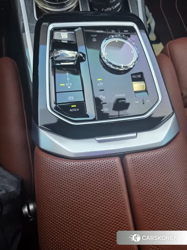 BMW 7 Series (G70) id 3732653 из Кореи 7