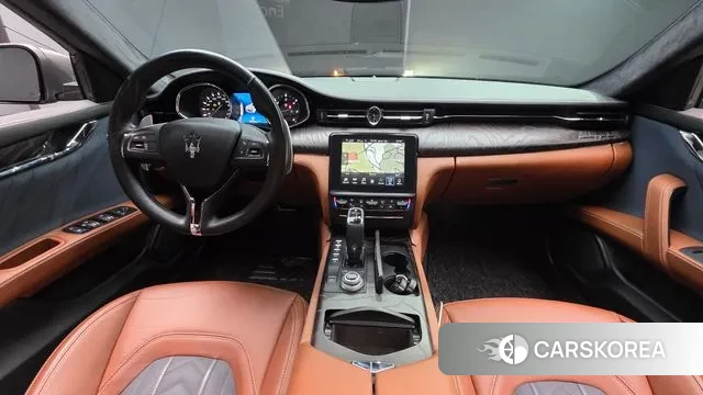 Maserati Quattroporte id 3220287 из Кореи 17