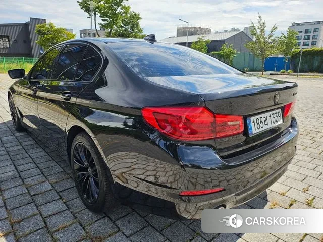 BMW 5 Series (G30) id 3489543 из Кореи 17