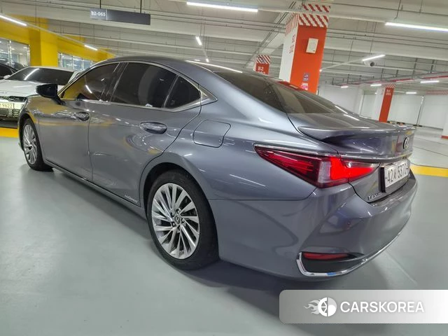 Lexus ES300h 7th generation id 4765350 из Кореи 17