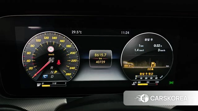Mercedes-Benz E-Class W213 id 4658434 из Кореи 33