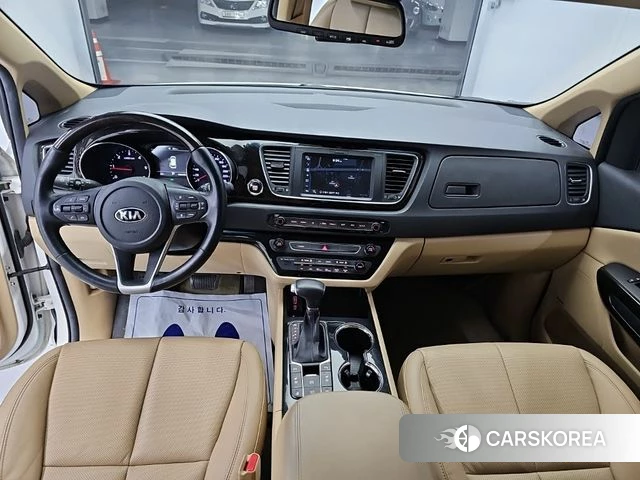 Kia The New Carnival id 4760418 из Кореи 16