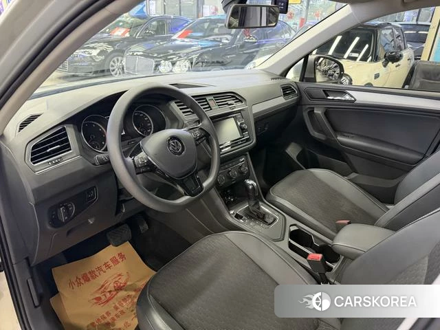 Volkswagen Tiguan L id 4236162 из Китая 18