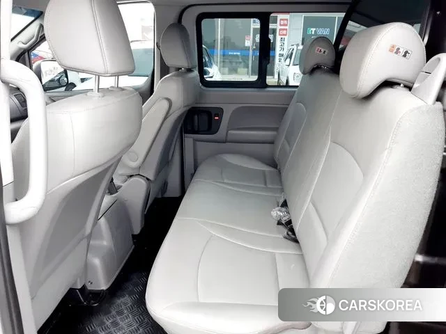 Hyundai The New Grand Starex id 3748121 из Кореи 11