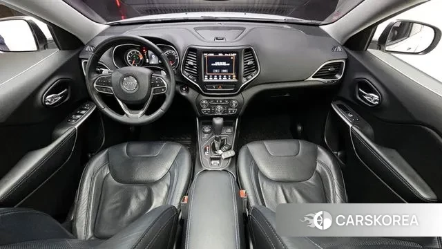 Jeep Cherokee (KL) id 3692412 из Кореи 17