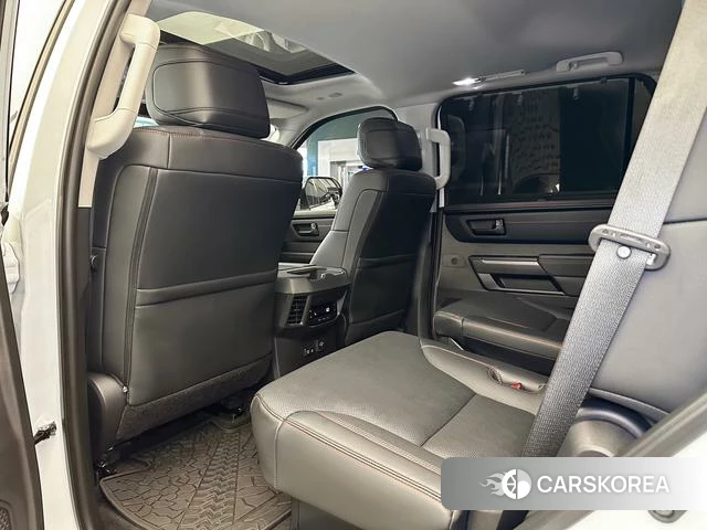 Toyota Sequoia id 4263571 из Китая 11
