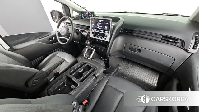 Hyundai Staria id 3327369 из Кореи 17