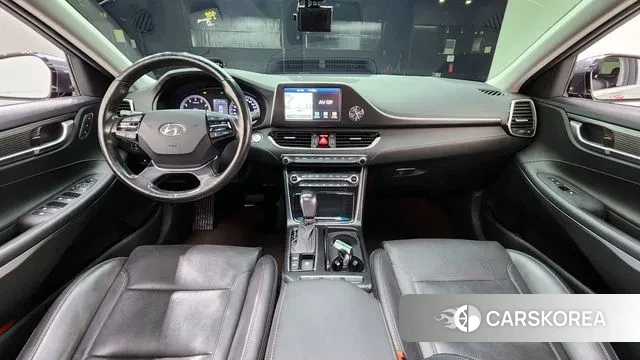 Hyundai Grandeur IG id 3045507 из Кореи 17