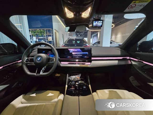 BMW i5 (G60) id 4576956 из Кореи 17