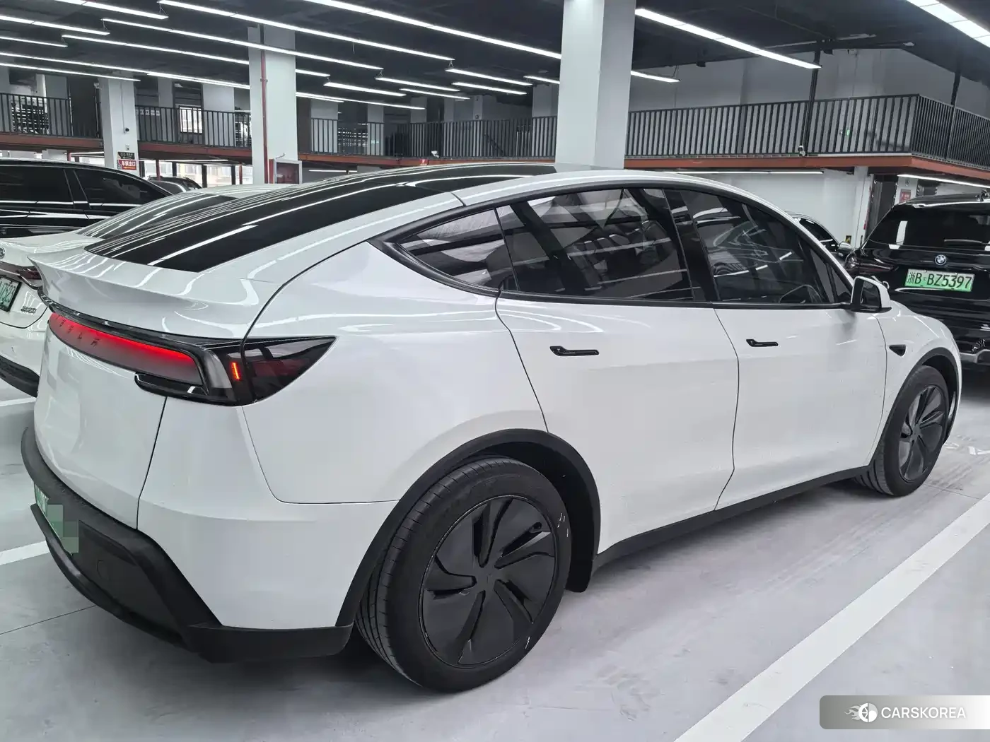 Tesla Model Y id 4553883 из Китая 10