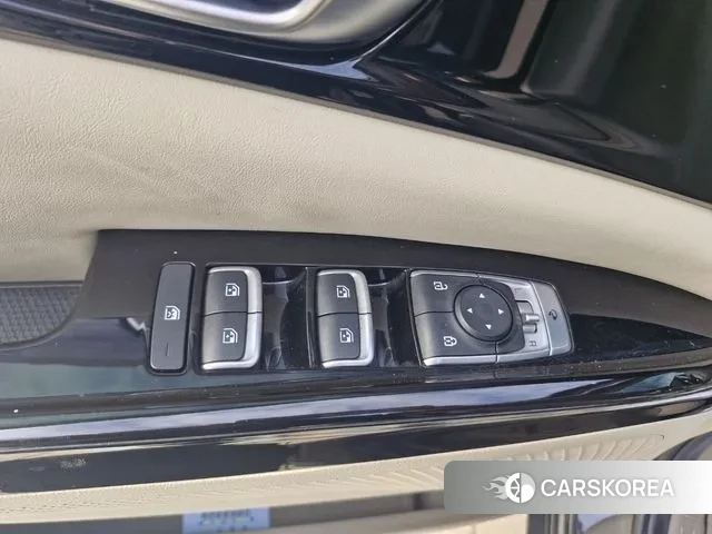 Kia Carnival 4th generation id 3059955 из Кореи 16