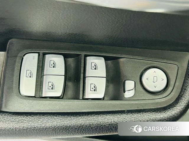 BMW 1 series id 4272757 из Китая 22