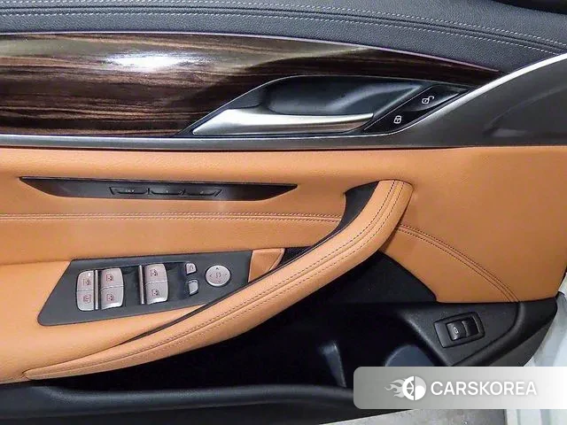 BMW 5 Series (G30) id 2997717 из Кореи 17