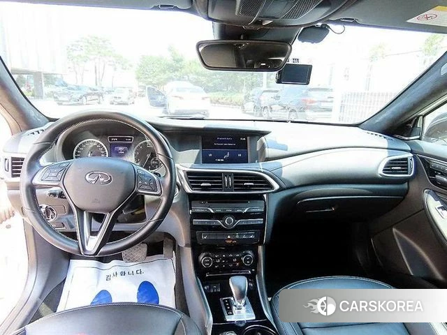 Infiniti QX30 id 4447462 из Кореи 16