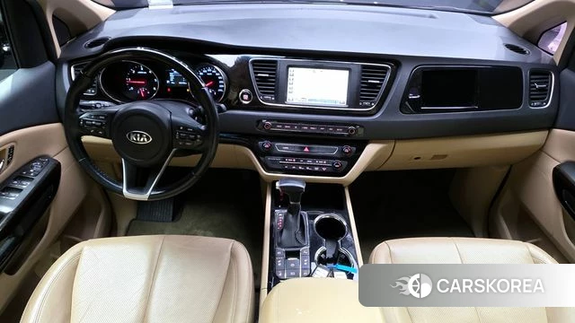 Kia The New Carnival id 3937095 из Кореи 17