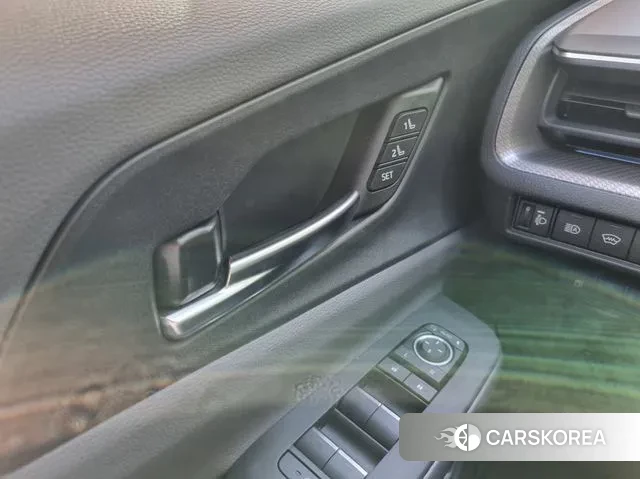 Toyota Prius 5th Generation id 3272443 из Кореи 9