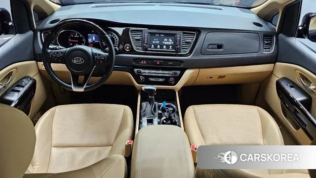 Kia The New Carnival id 2941219 из Кореи 17