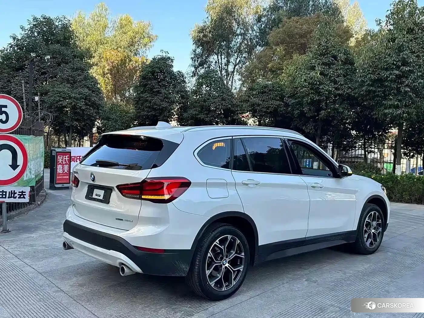 BMW X1 id 4680779 из Китая 10