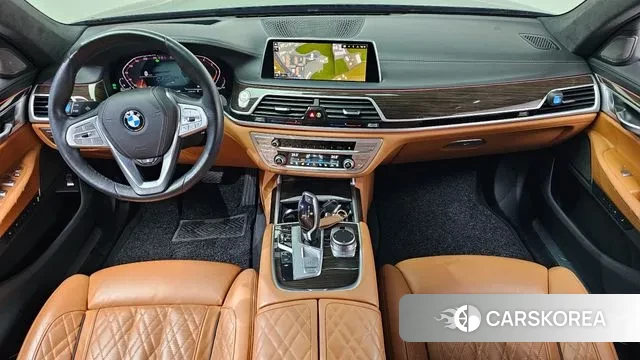 BMW 7 Series (G11) id 3433966 из Кореи 17