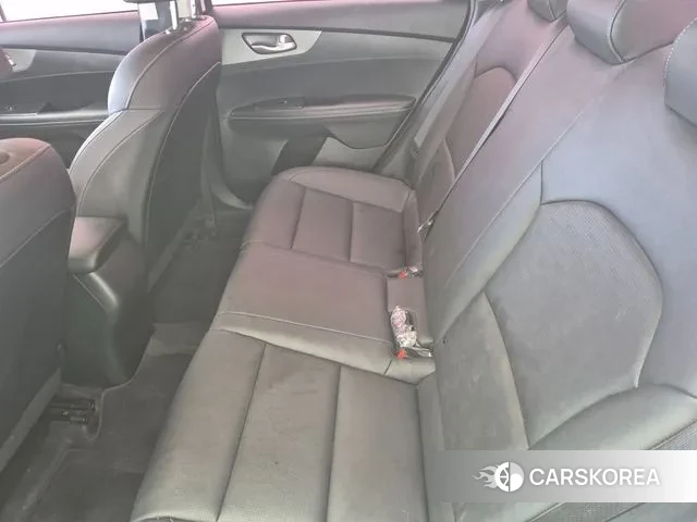 Kia Come New K3 id 3622244 из Кореи 17