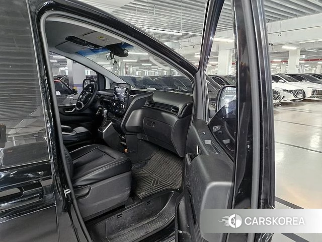Hyundai Staria id 4631776 из Кореи 17