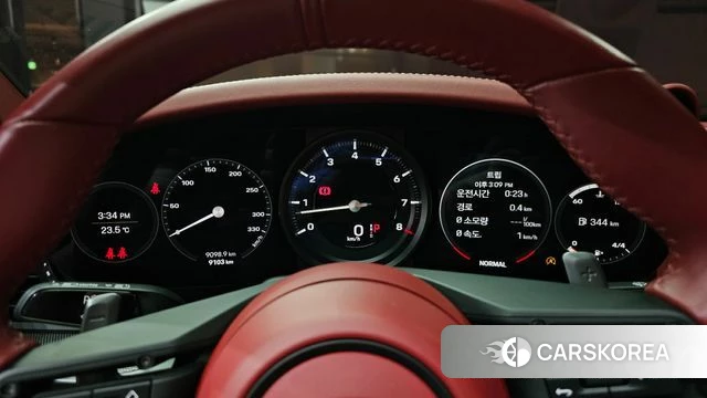 Porsche 911(992) id 4715145 из Кореи 31