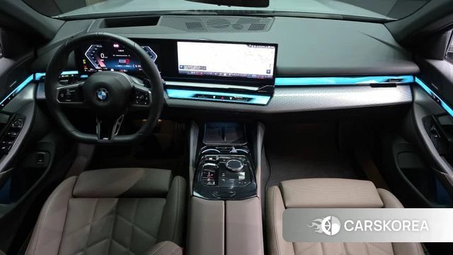 BMW 5 Series (G60) id 4548624 из Кореи 29