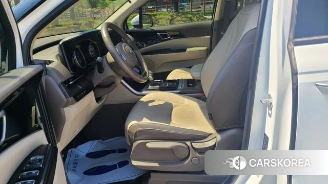 Kia The New Carnival id 4389540 из Кореи 15