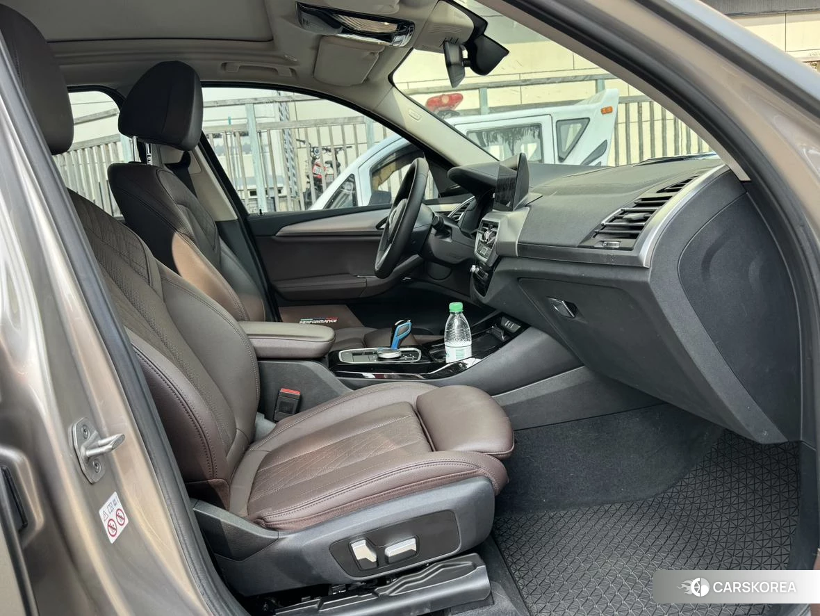 BMW iX3 id 4514725 из Китая 13
