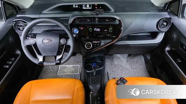 Toyota Prius C id 4232749 из Кореи 29