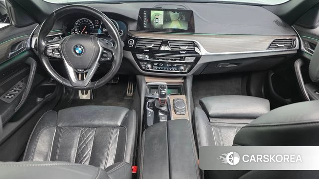 BMW 5 Series (G30) id 4339771 из Кореи 17
