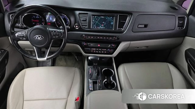 Kia The New Carnival id 4581409 из Кореи 17