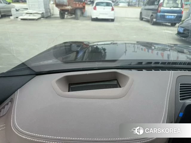 BMW 5 series id 3869667 из Китая 9